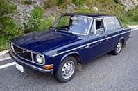 http://upload.wikimedia.org/wikipedia/commons/thumb/a/a5/Volvo144dl.JPG/220px-Volvo144dl.JPG